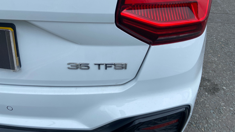 Audi Q2 35 TFSI Black Edition 5dr Petrol Estate